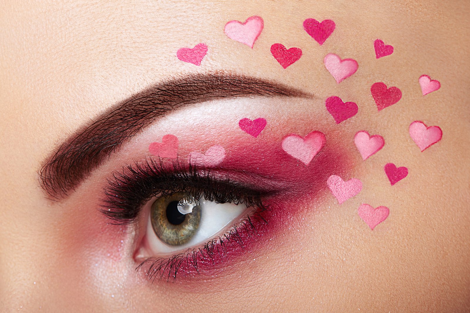 valentine makeup